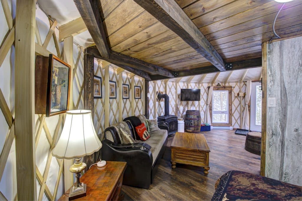 Hébergement du Lac Copping - Yourte Western